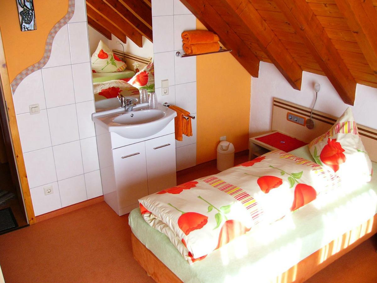 Gaestezimmer Schanz-Hilbel Burladingen 外观 照片