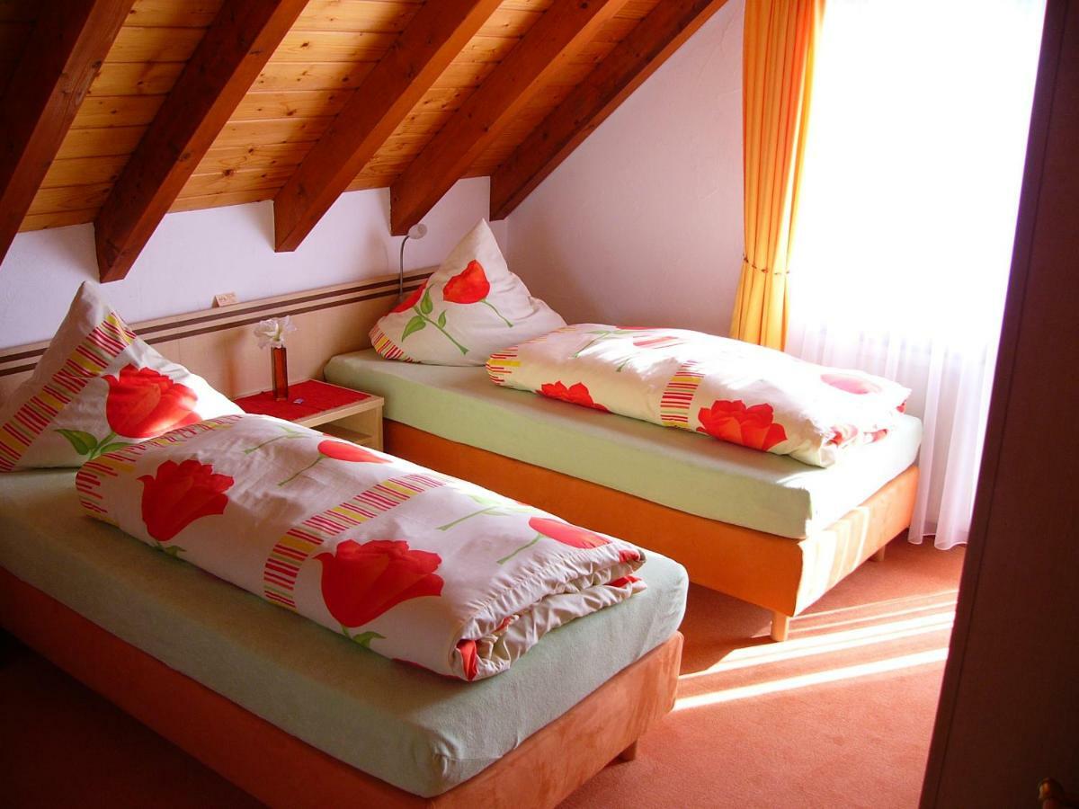 Gaestezimmer Schanz-Hilbel Burladingen 外观 照片